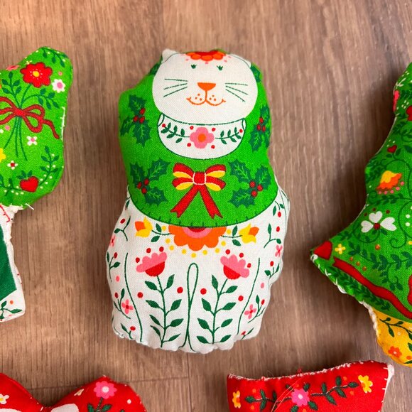 Vintage Scandinavian Folk Christmas Ornaments Handmade 70's Cottage Core (5) - Picture 4 of 9